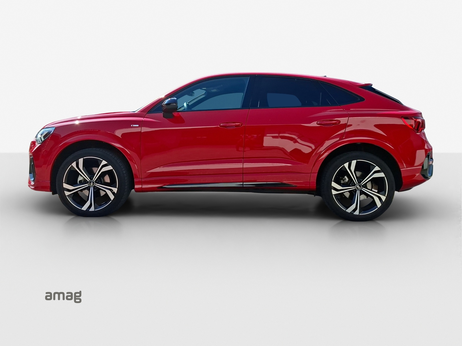 AUDI Q3 Sportback 35 TFSI S line Attraction S-tronic-showroom-element-1