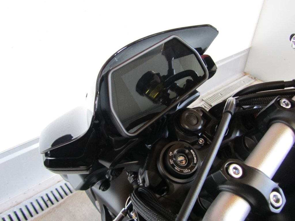 YAMAHA MT-10-image-5