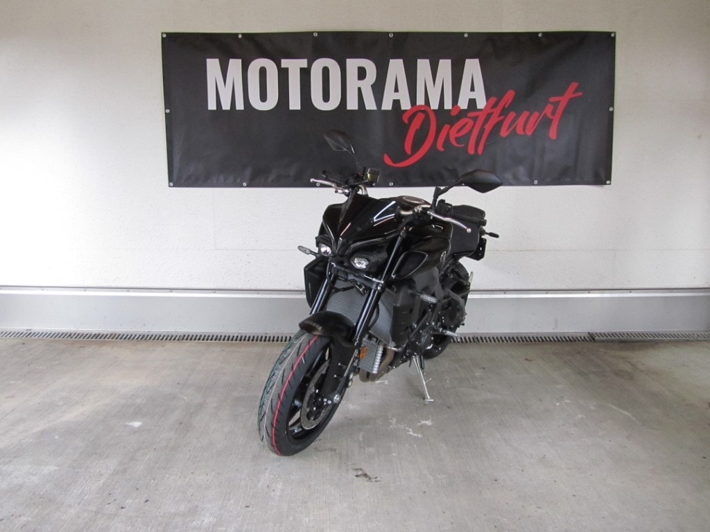 YAMAHA MT-10-image-3