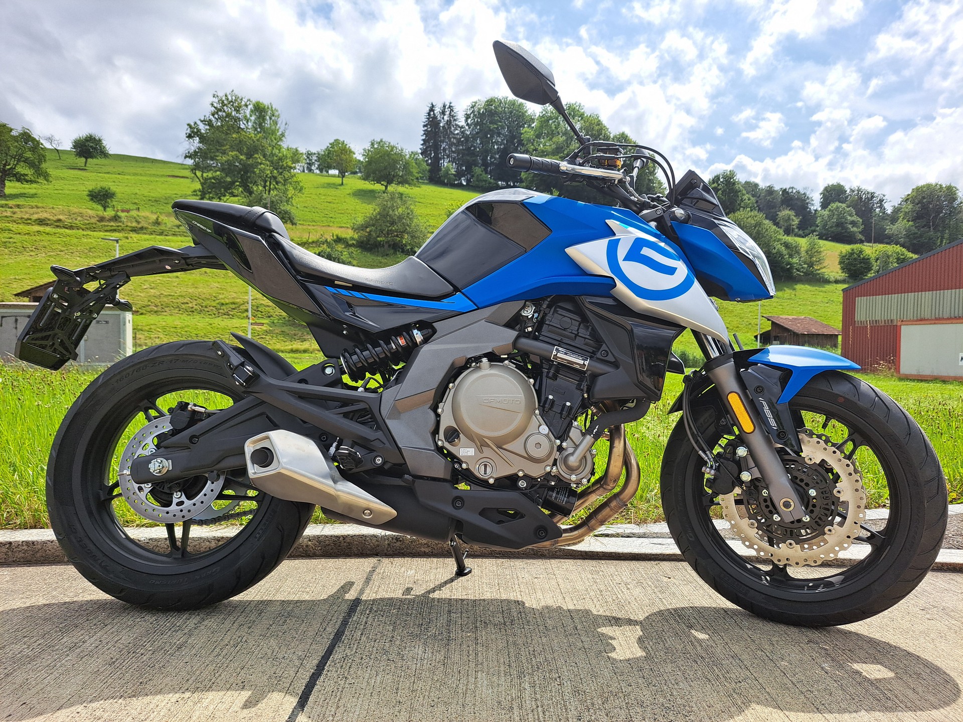 CF MOTO 650 NK-image-0