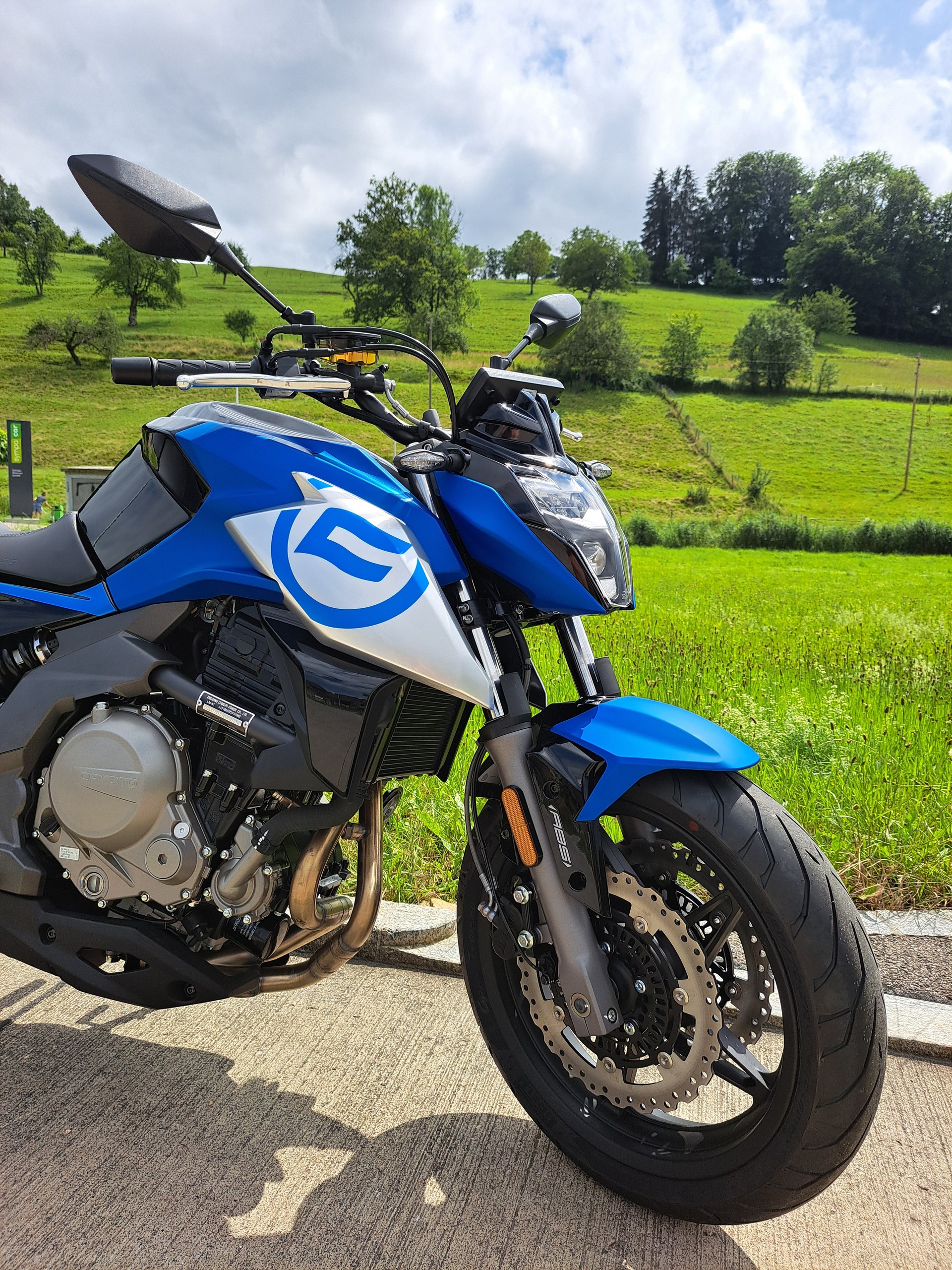 CF MOTO 650 NK-image-5