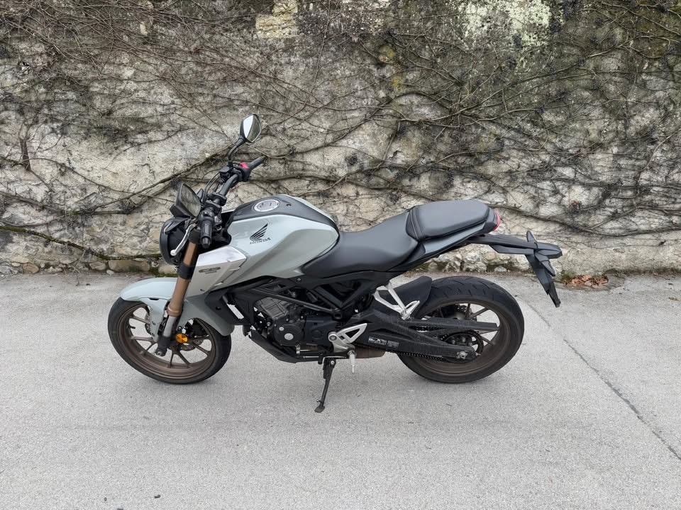 HONDA CB 125 R-image-1