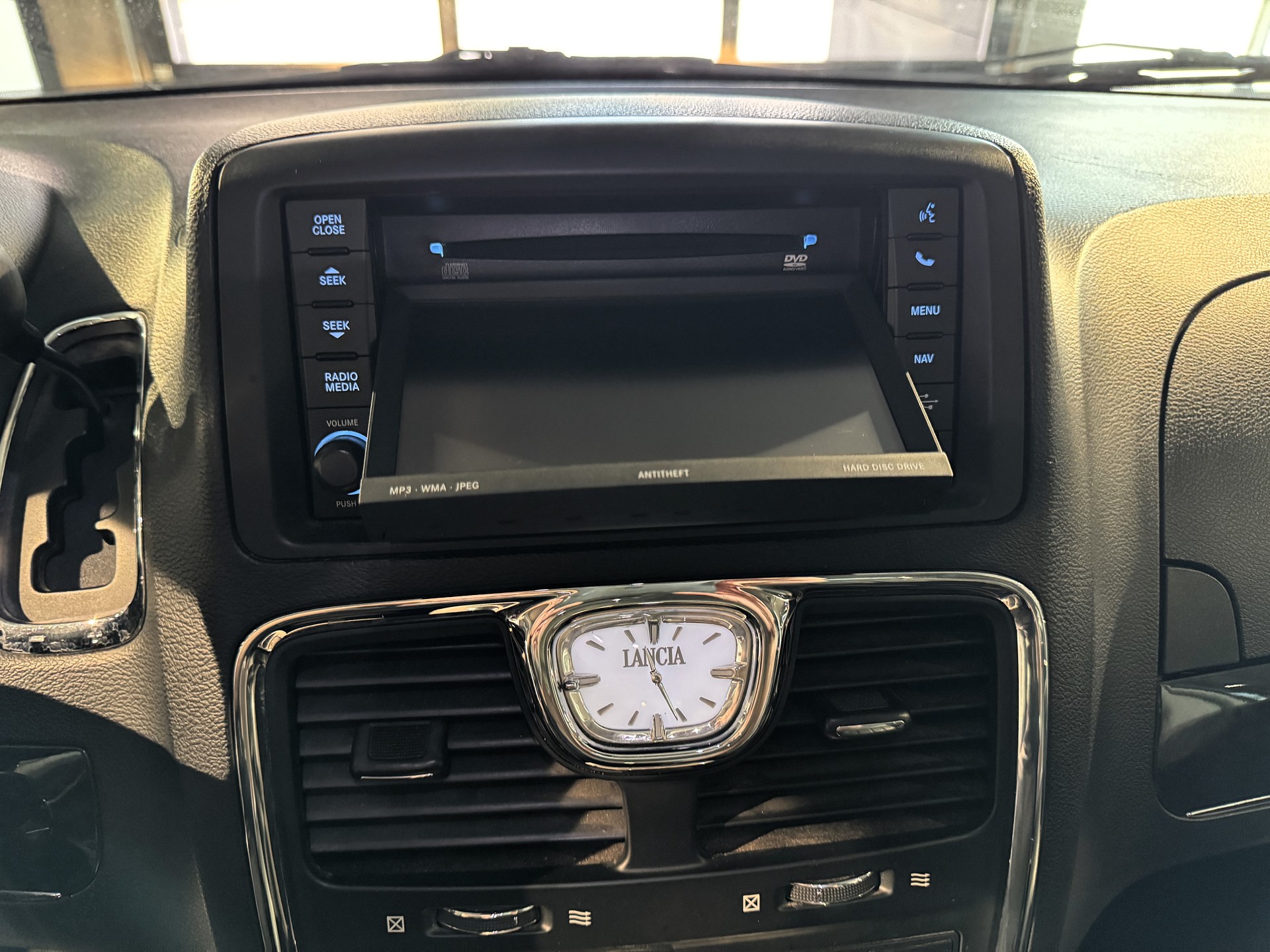 LANCIA Voyager 2.8D Platinum Automatic-image-13