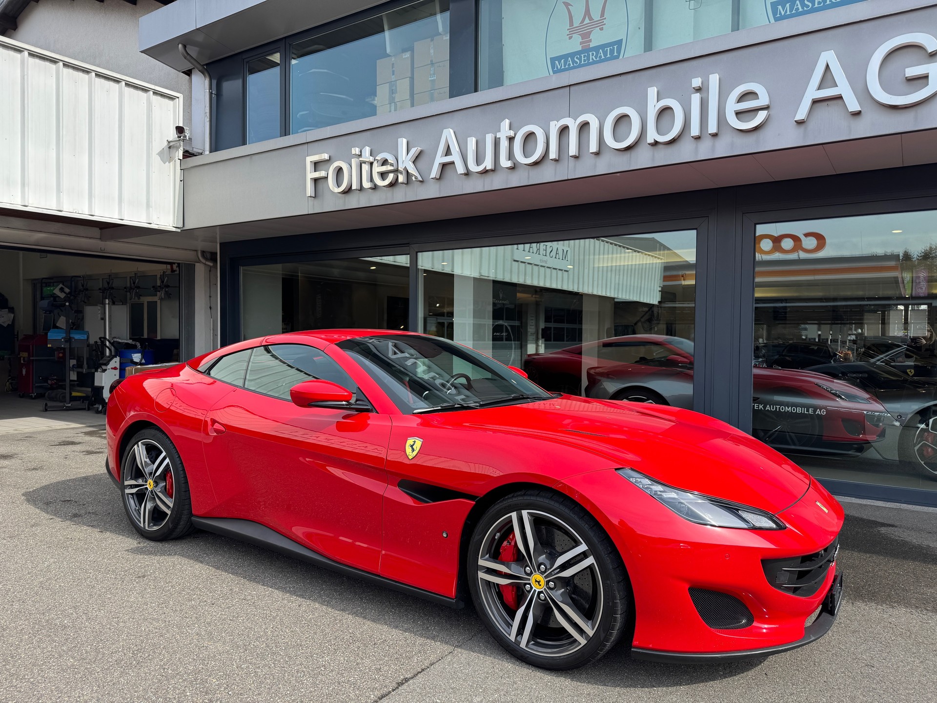 FERRARI Portofino 3.9 V8 T-image-14