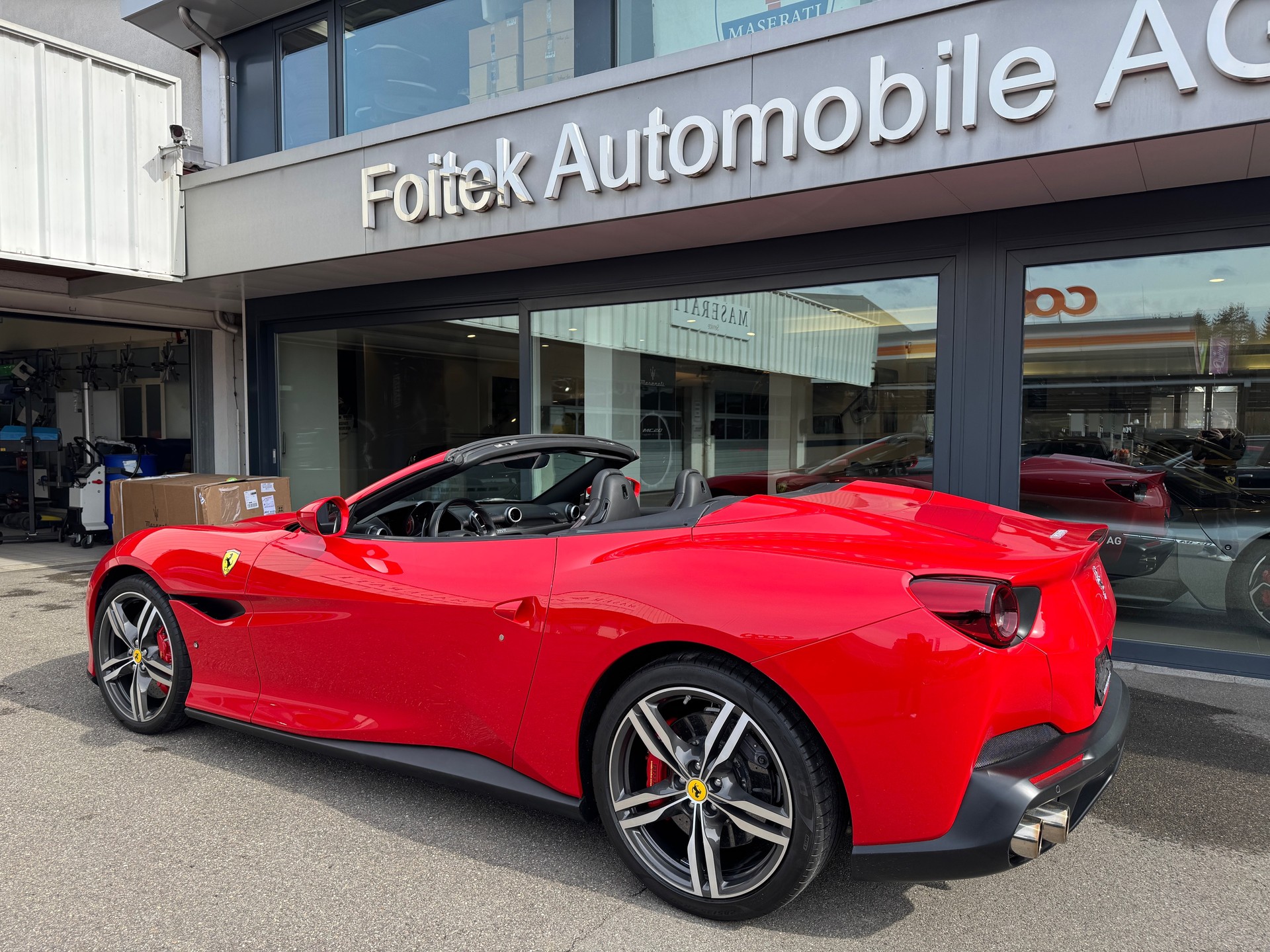 FERRARI Portofino 3.9 V8 T-image-9