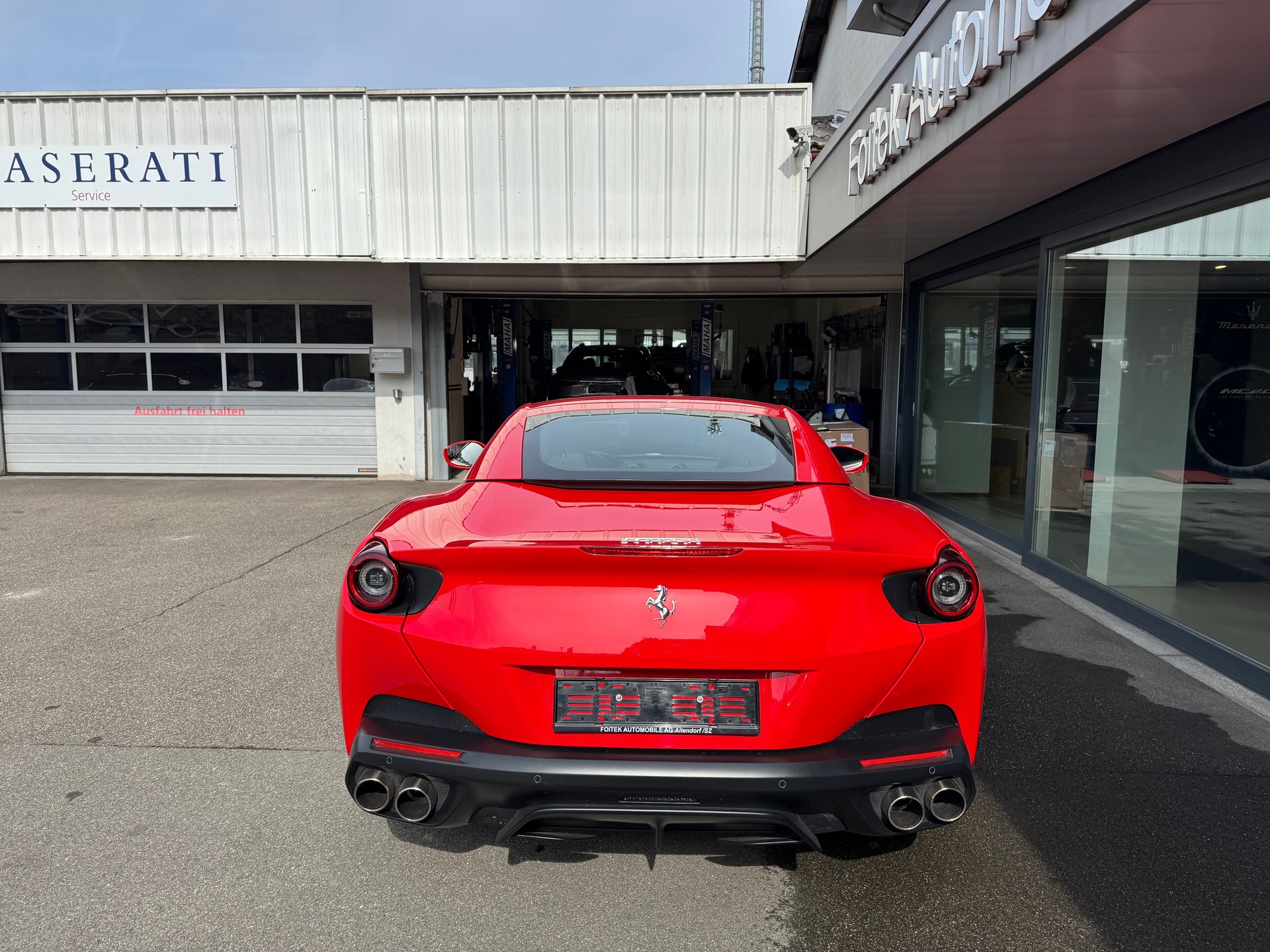 FERRARI Portofino 3.9 V8 T-image-18