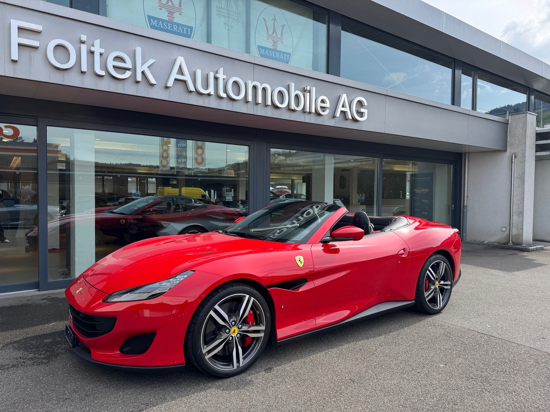 FERRARI Portofino 3.9 V8 T-image-8