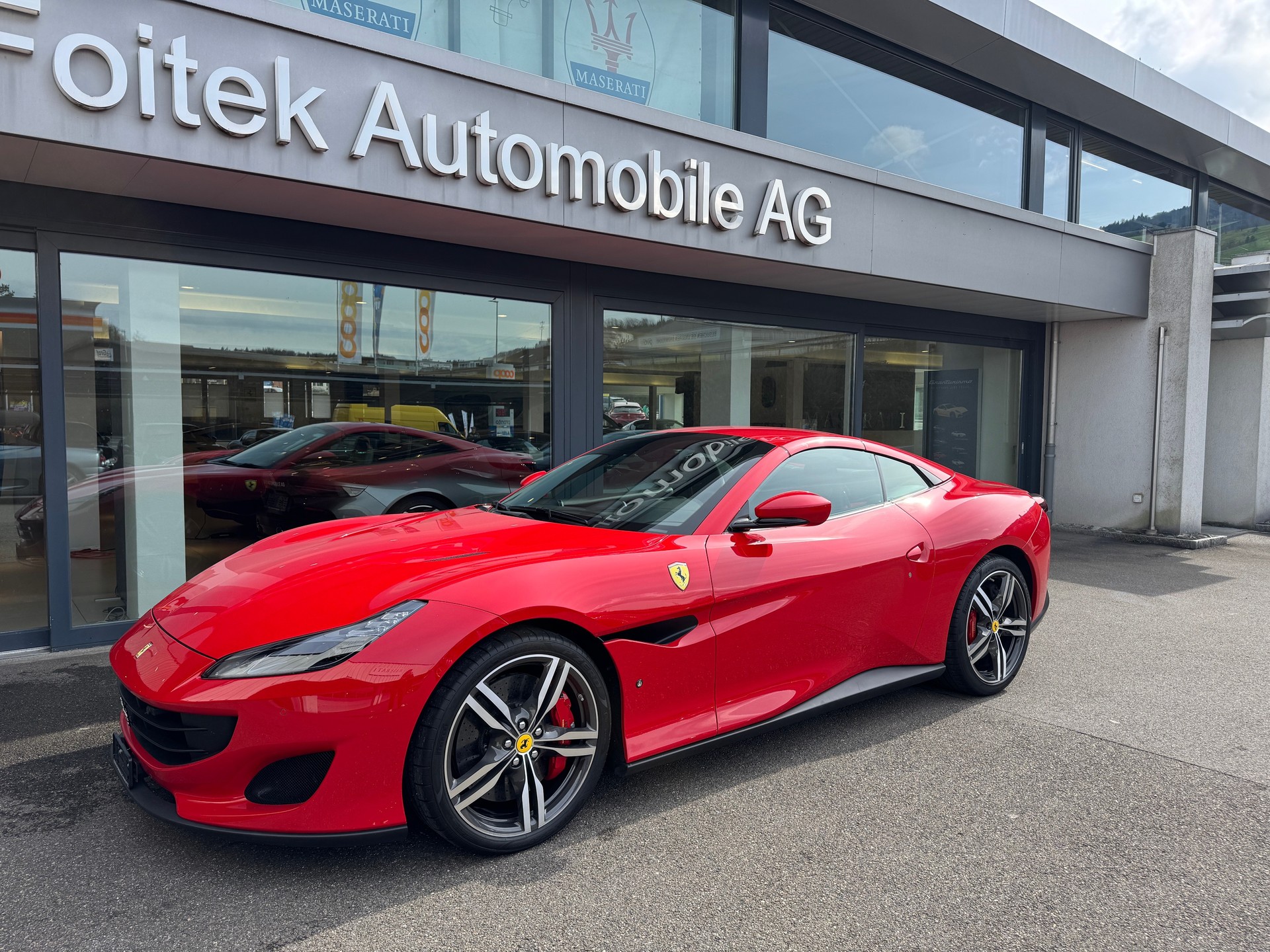 FERRARI Portofino 3.9 V8 T-image-16
