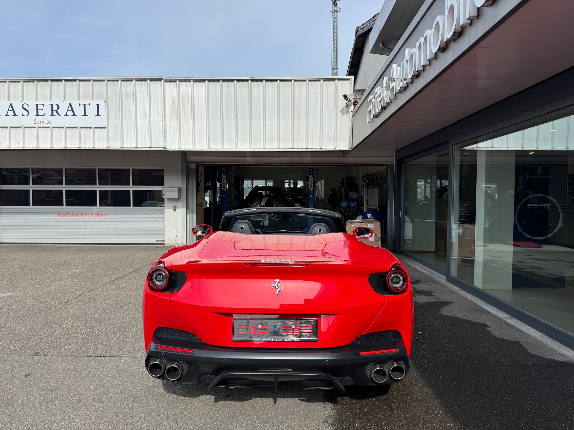 FERRARI Portofino 3.9 V8 T-image-10
