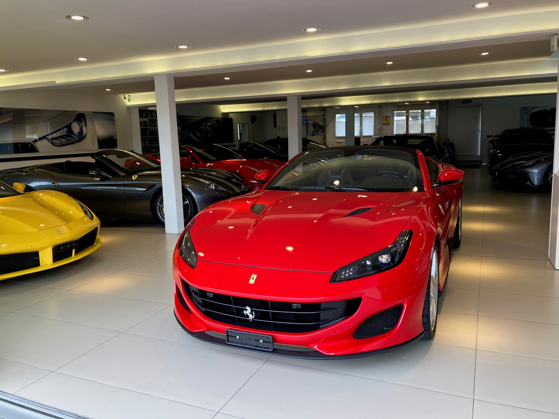 FERRARI Portofino 3.9 V8 T-image-20
