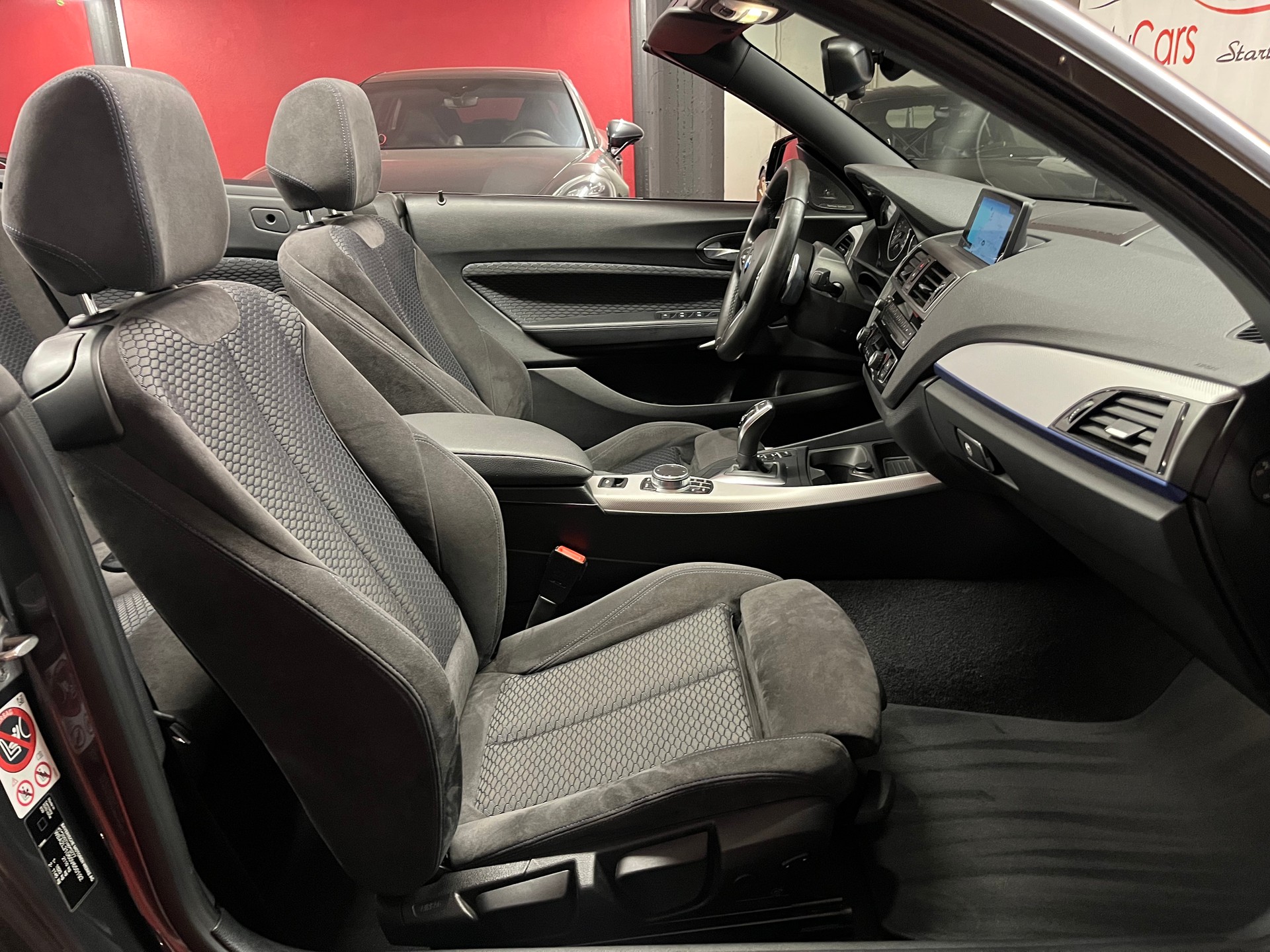 BMW M240i xDrive Steptronic-image-15