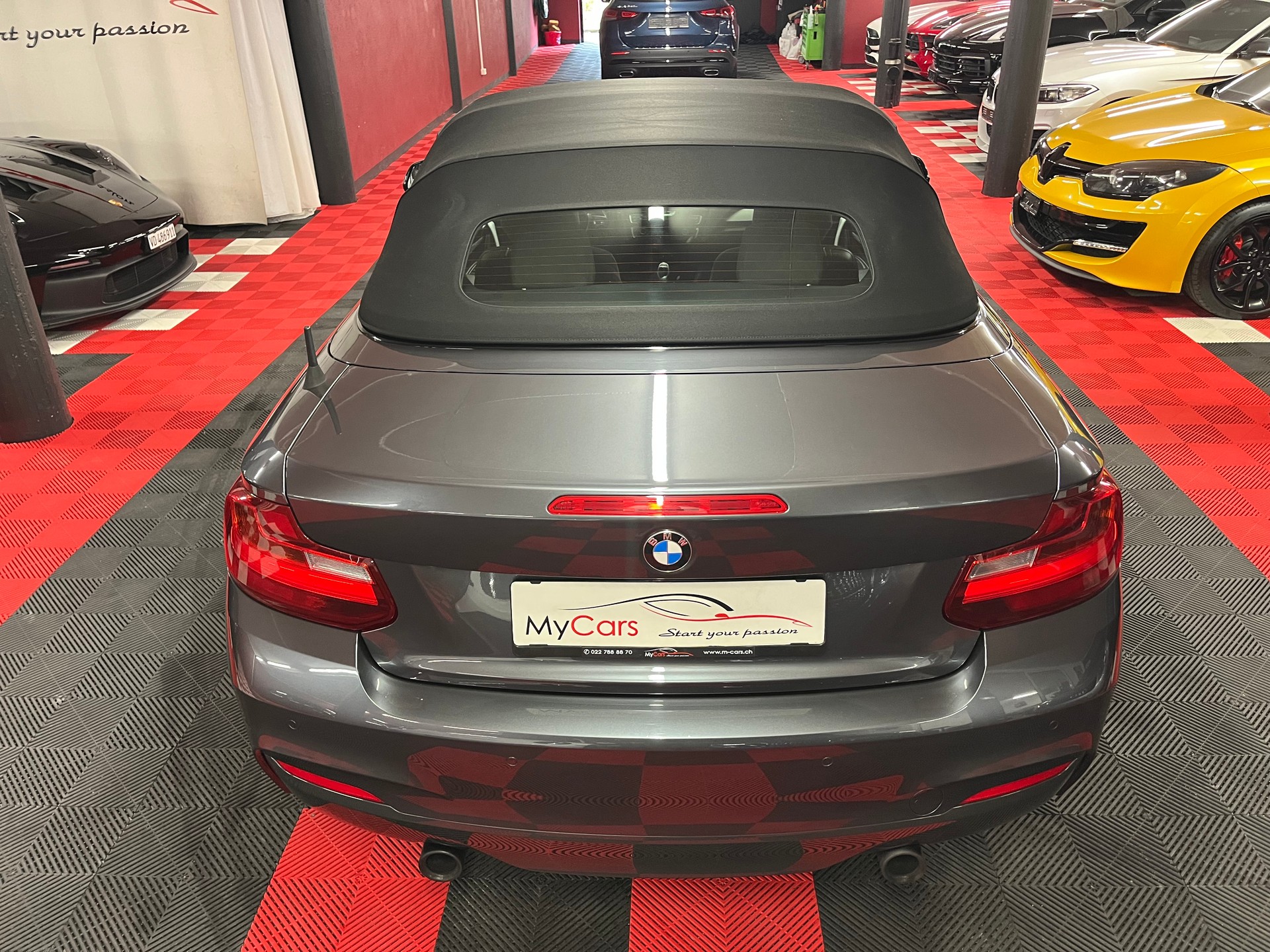 BMW M240i xDrive Steptronic-image-7
