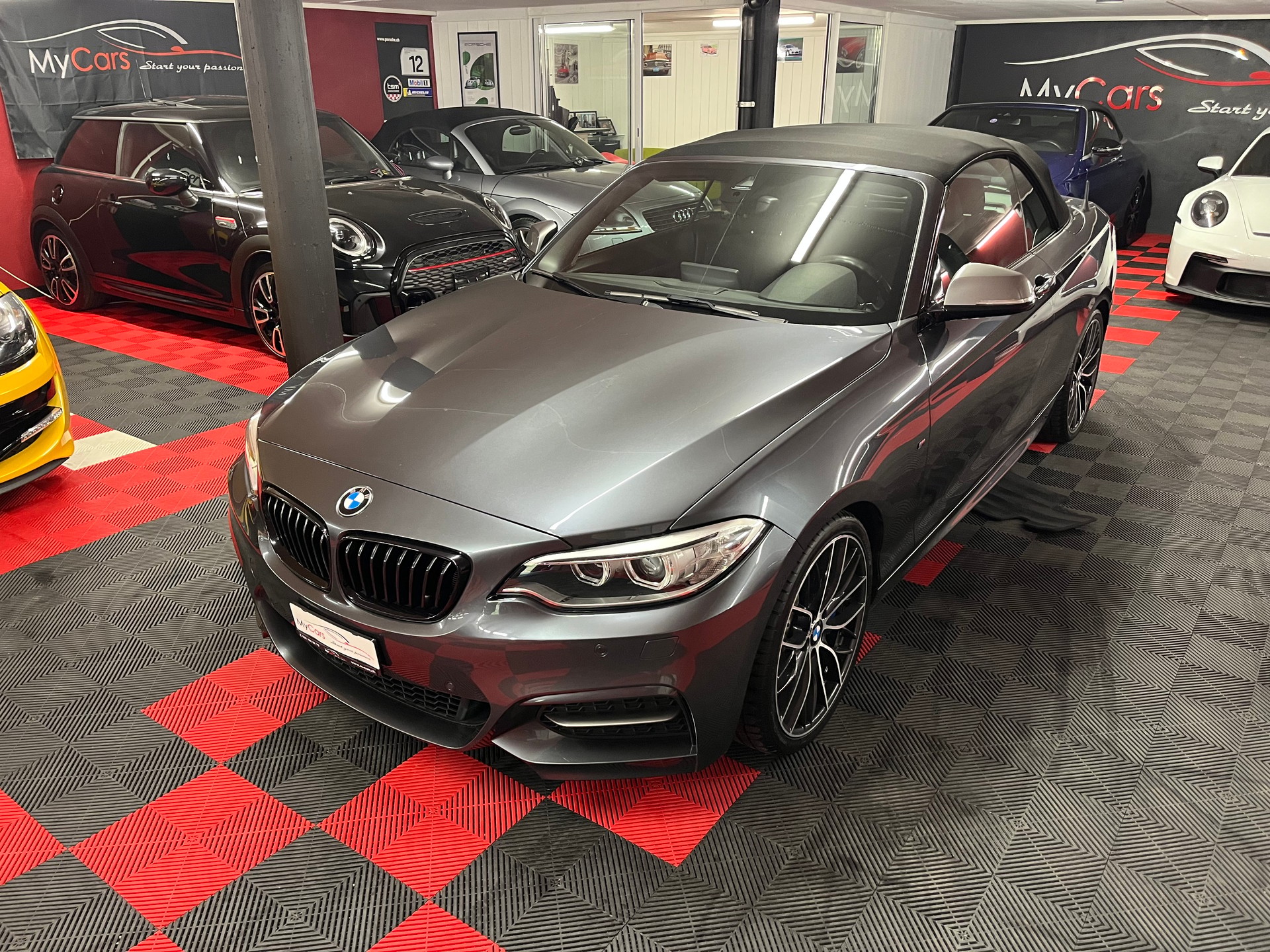 BMW M240i xDrive Steptronic-image-1