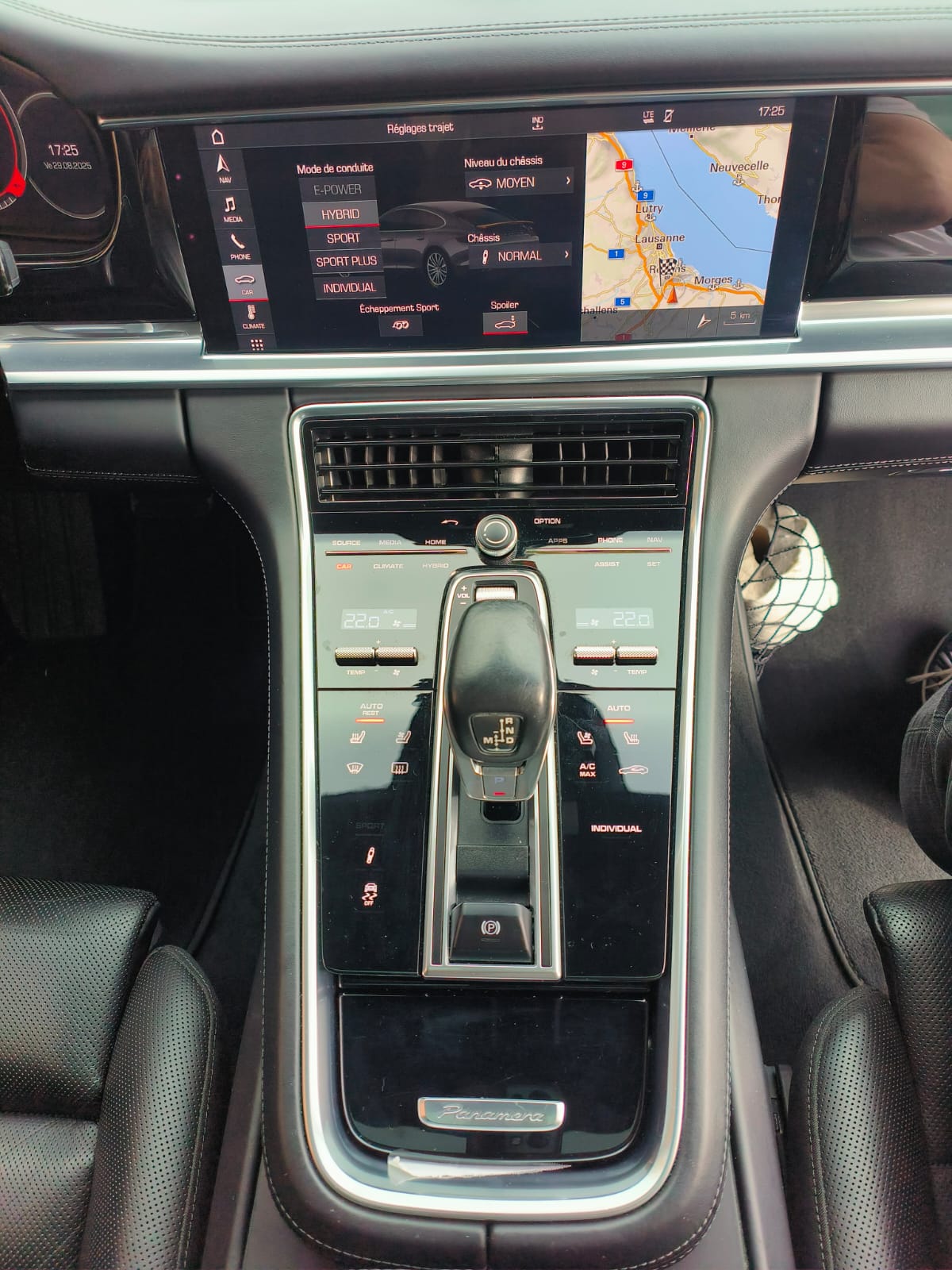 PORSCHE Panamera 4 E-Hybrid PDK-image-8