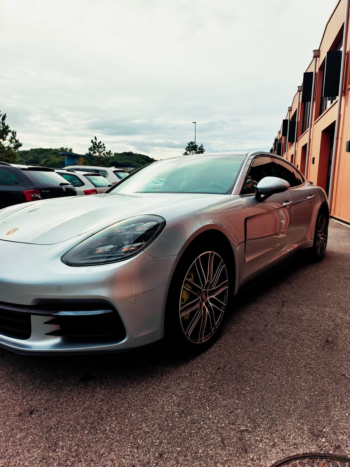 PORSCHE Panamera 4 E-Hybrid PDK-image-2
