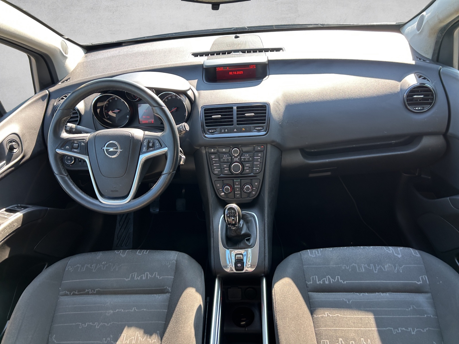 OPEL Meriva 1.4 Turbo Cosmo-image-9