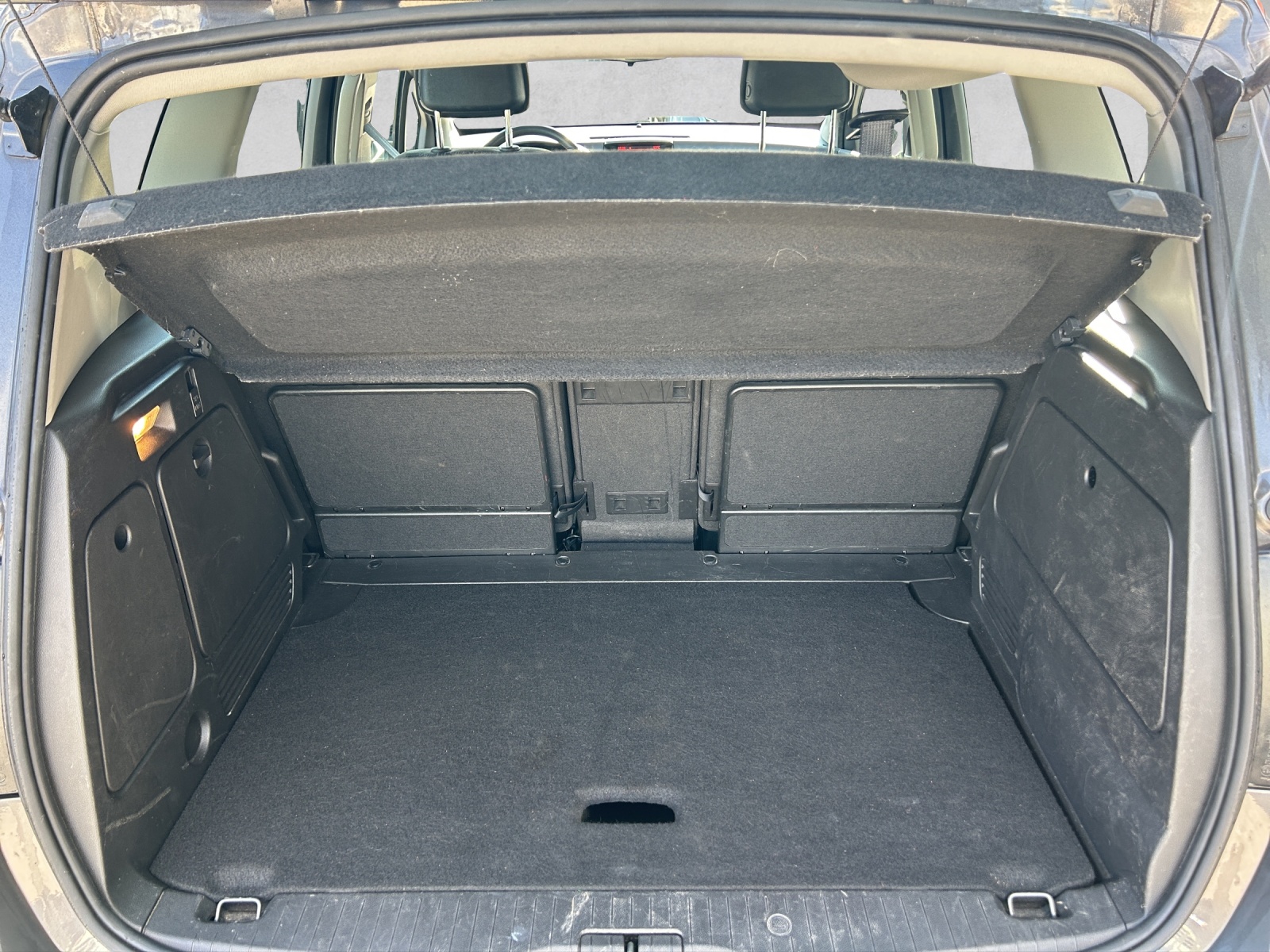 OPEL Meriva 1.4 Turbo Cosmo-image-16