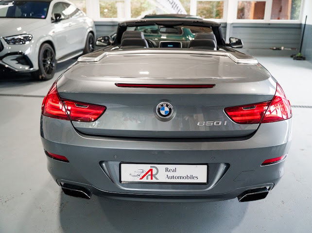 BMW 650i Cabrio /full options / service à jours BMW CH🇨🇭-image-4
