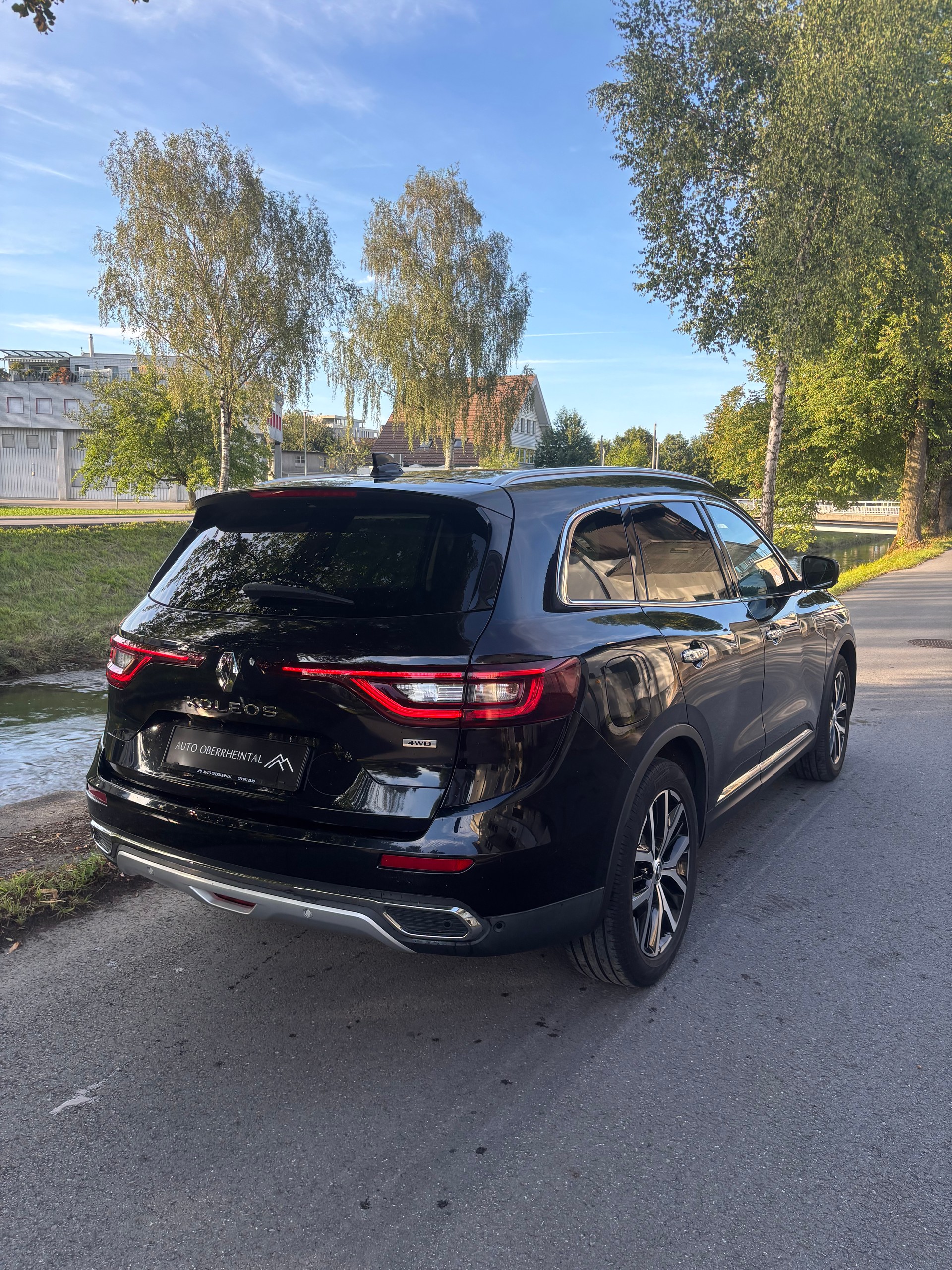 RENAULT Koleos 2.0 dCi Intens 4WD Xtronic CVT-image-8