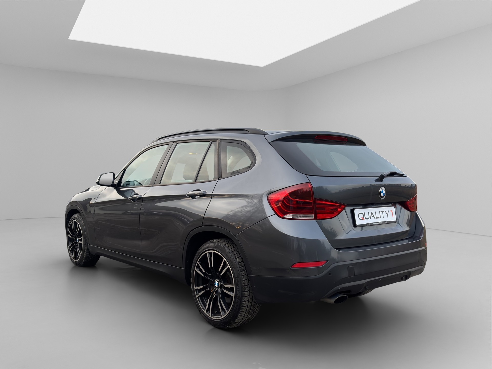 BMW X1 xDrive 25d Sport Line Steptronic *Frisch ab MFK*-image-2