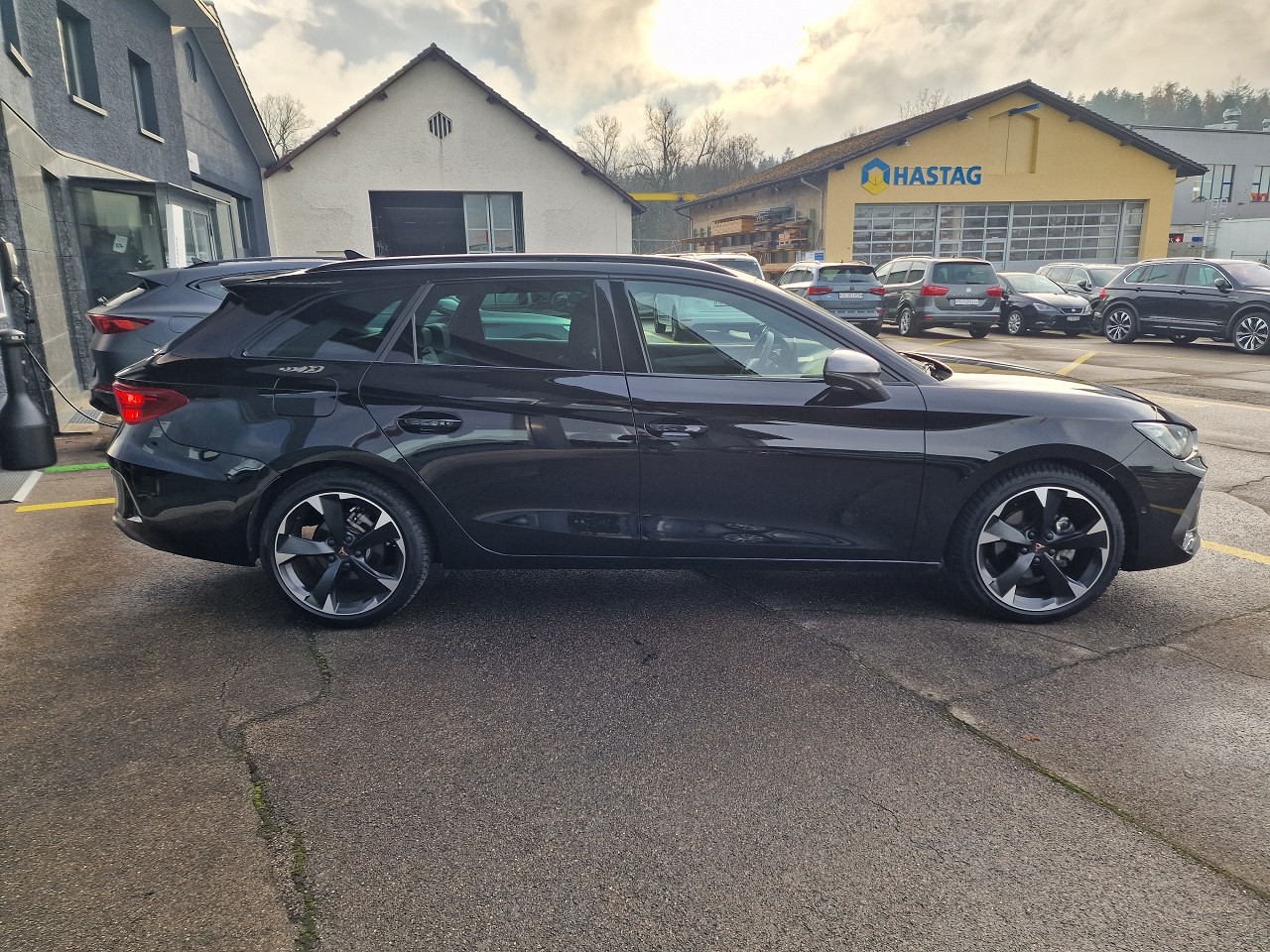 CUPRA LEON ST 1.5 eTSI DSG-image-6