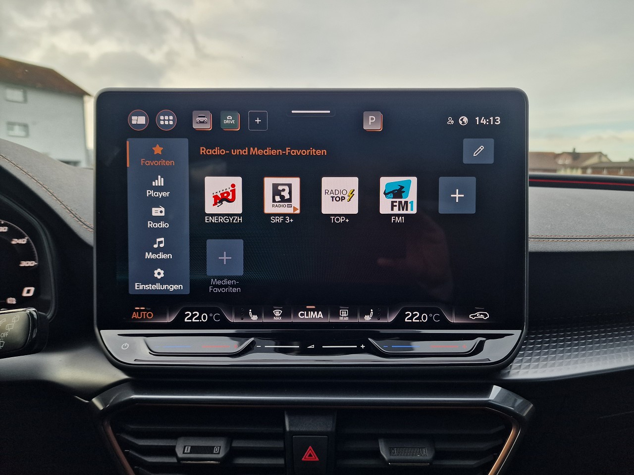 CUPRA LEON ST 1.5 eTSI DSG-image-21