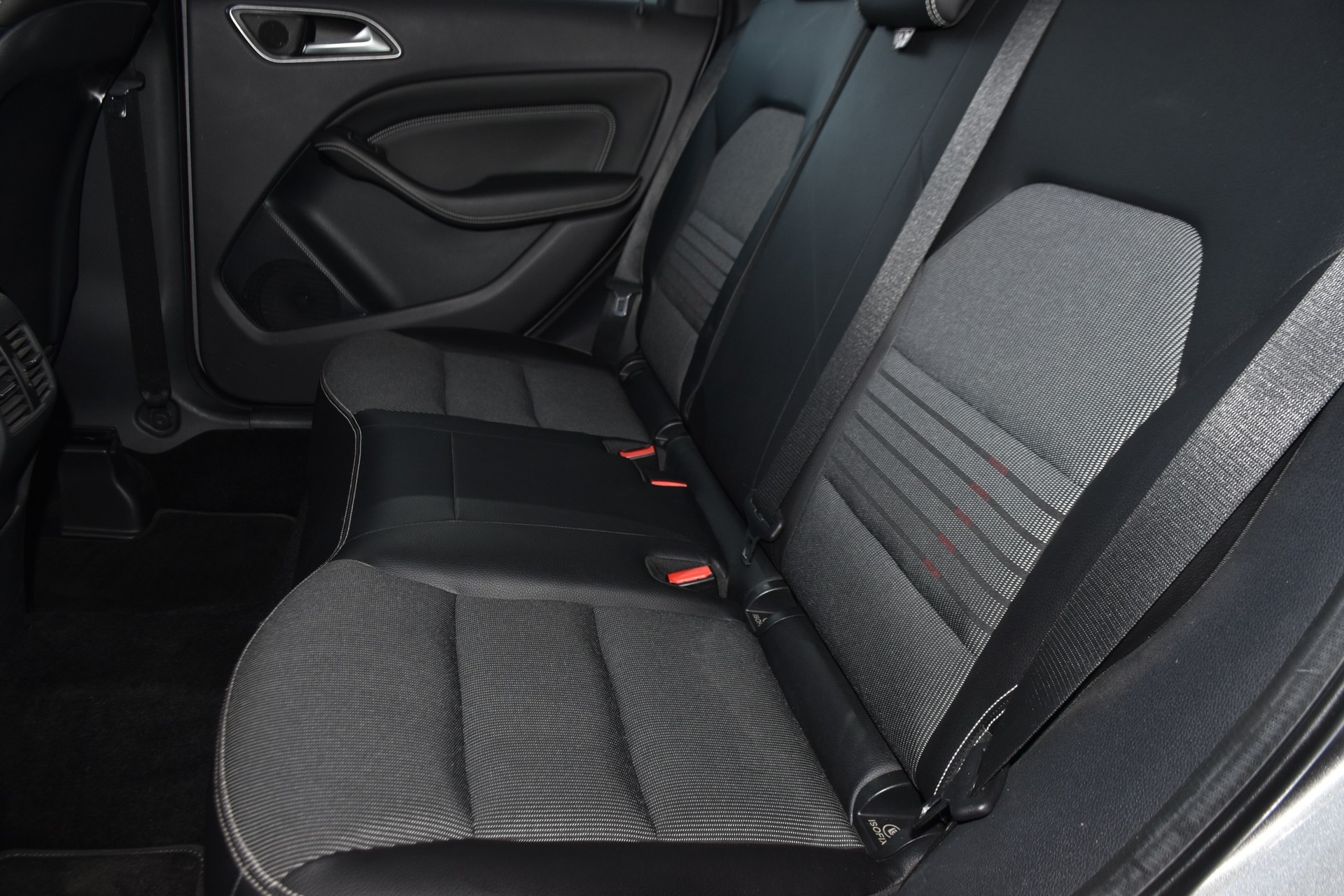 MERCEDES-BENZ B 200 CDI Urban 7G-DCT-image-6