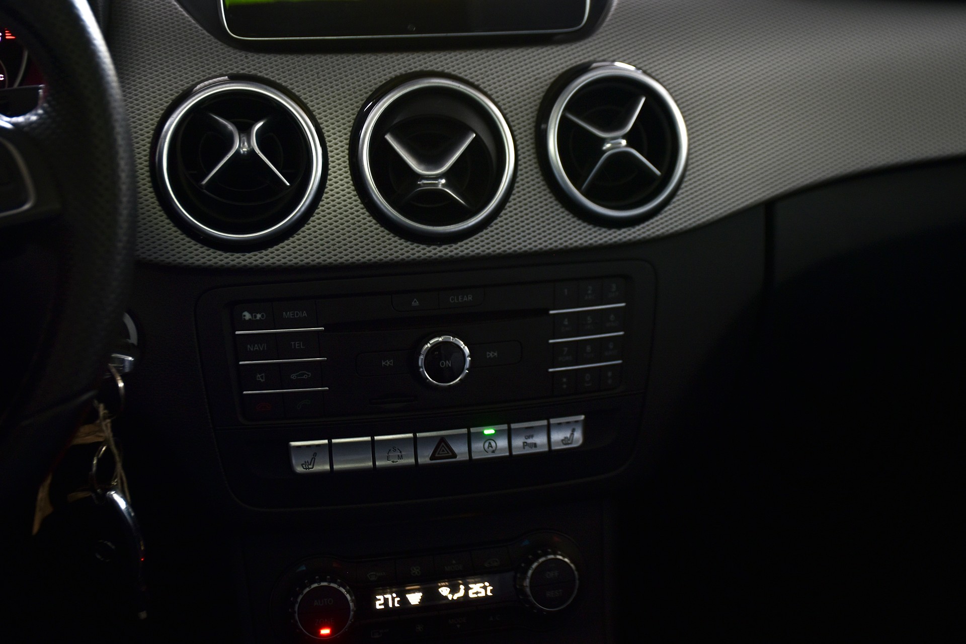 MERCEDES-BENZ B 200 CDI Urban 7G-DCT-image-14