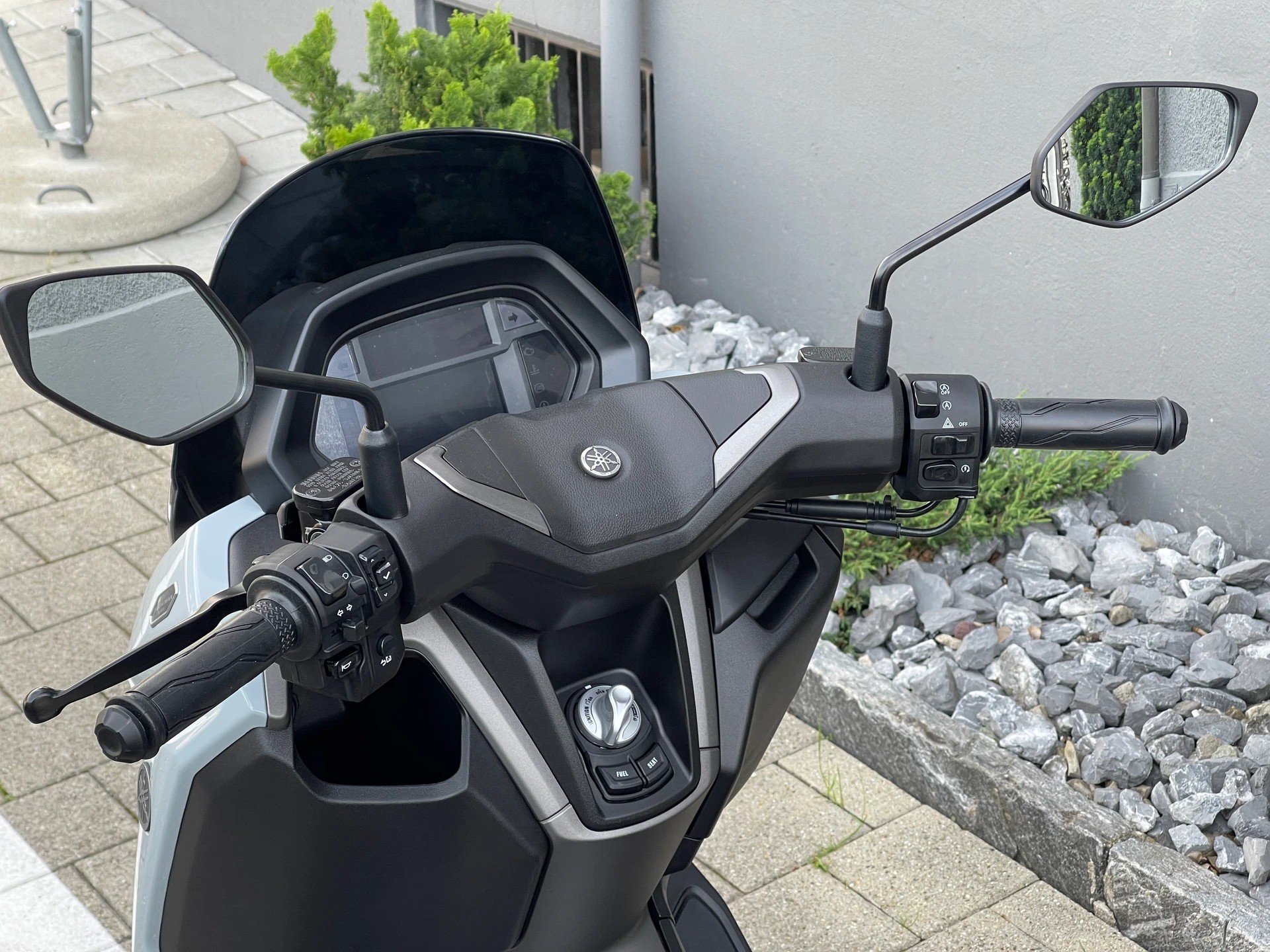 YAMAHA NMAX 125 Tech MAX 2026-image-5