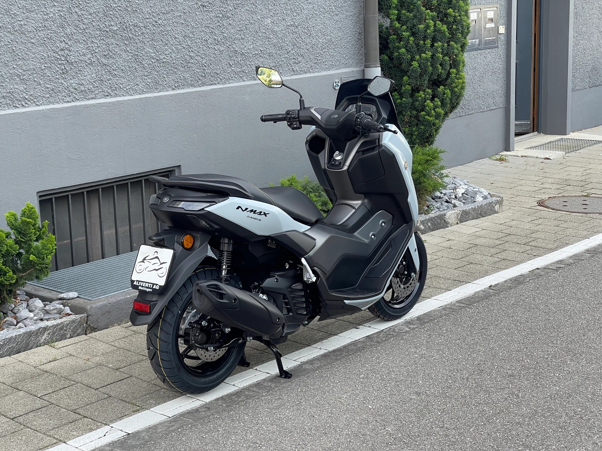 YAMAHA NMAX 125 Tech MAX 2026-image-11