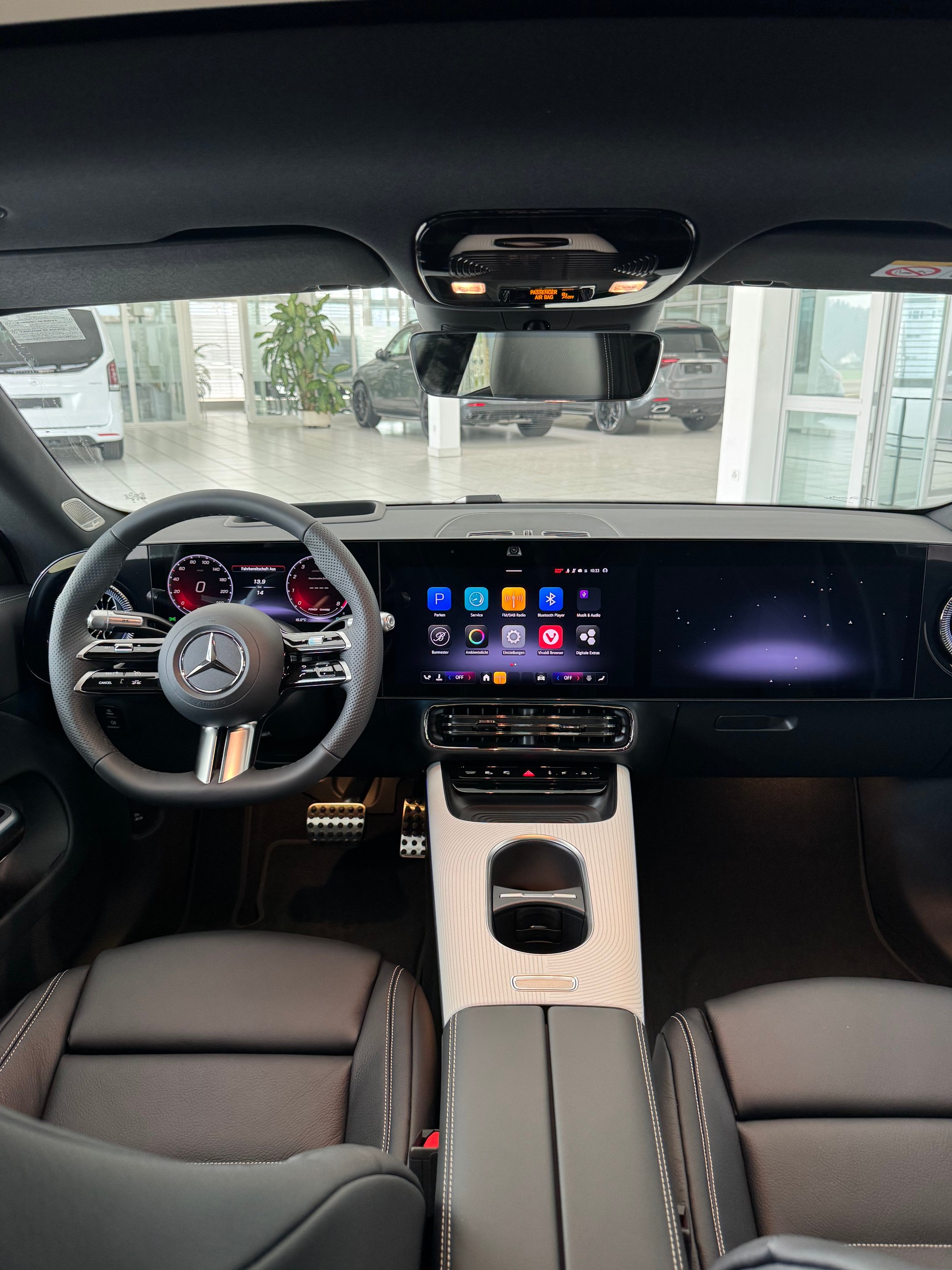 MERCEDES-BENZ CLA 220 4MATIC-image-12