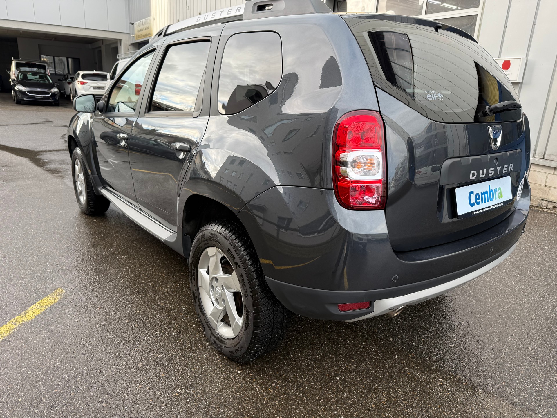 DACIA Duster 1.5 dCi Fischer man's Friend 4x2 EDC-image-5