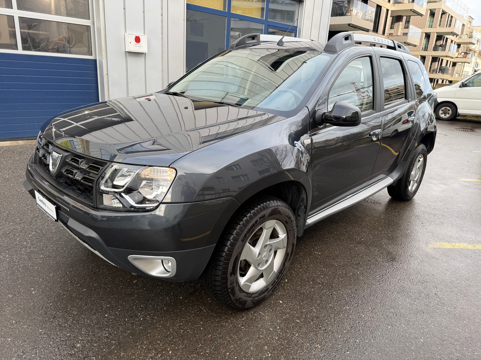 DACIA Duster 1.5 dCi Fischer man's Friend 4x2 EDC-image-7