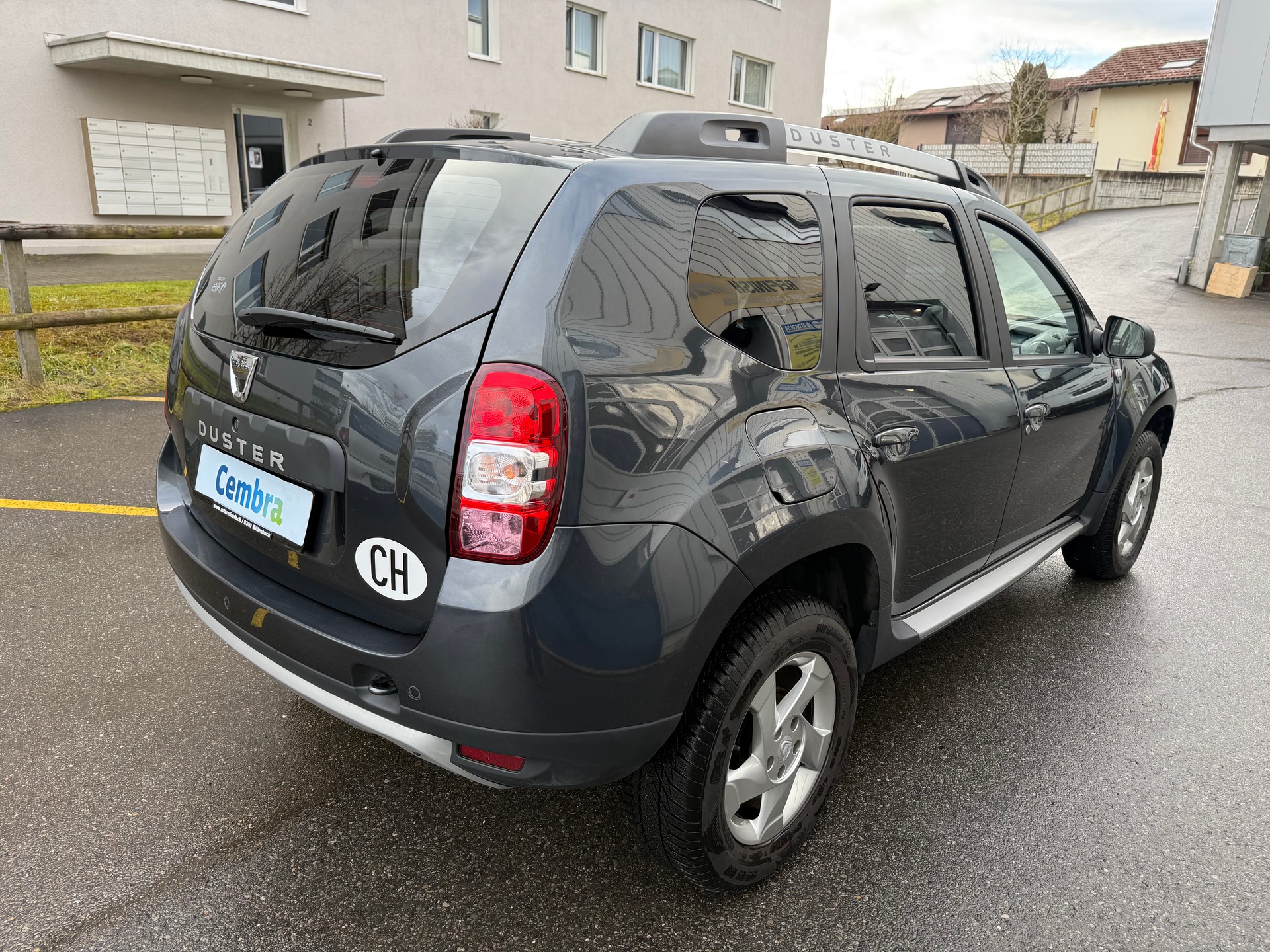 DACIA Duster 1.5 dCi Fischer man's Friend 4x2 EDC-image-3