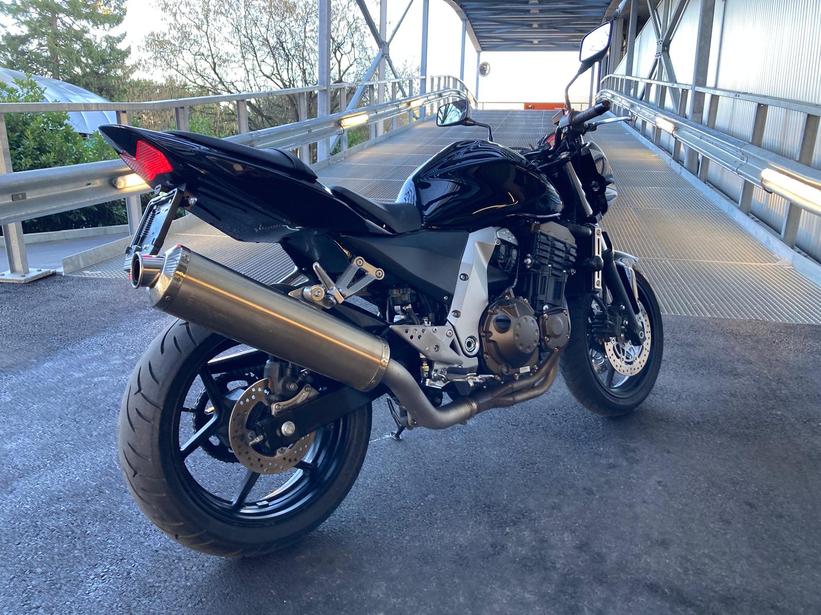 KAWASAKI Z 750-image-2