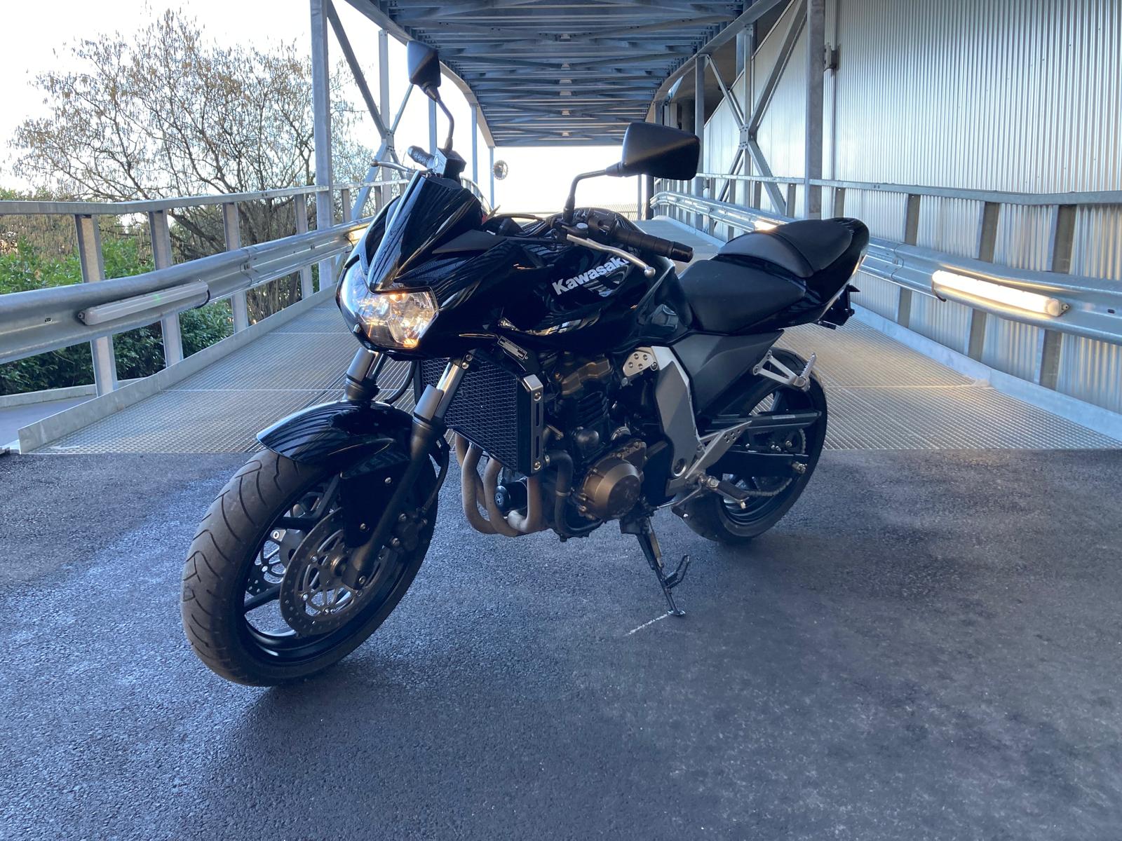 KAWASAKI Z 750-image-1