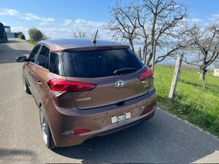 HYUNDAI i20 1.0 T-GDi Amplia-image-3