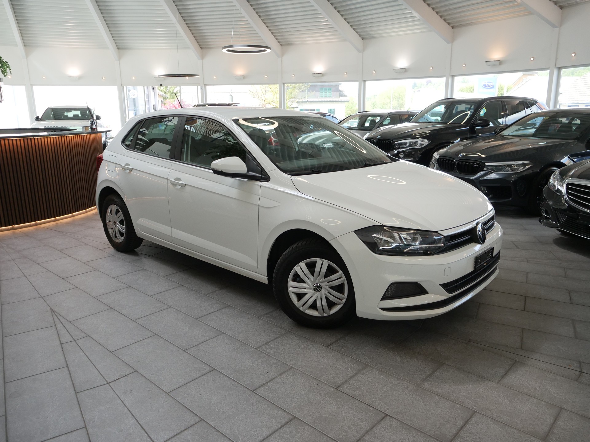 VW Polo 1.0 BMT Trendline-showroom-element-2