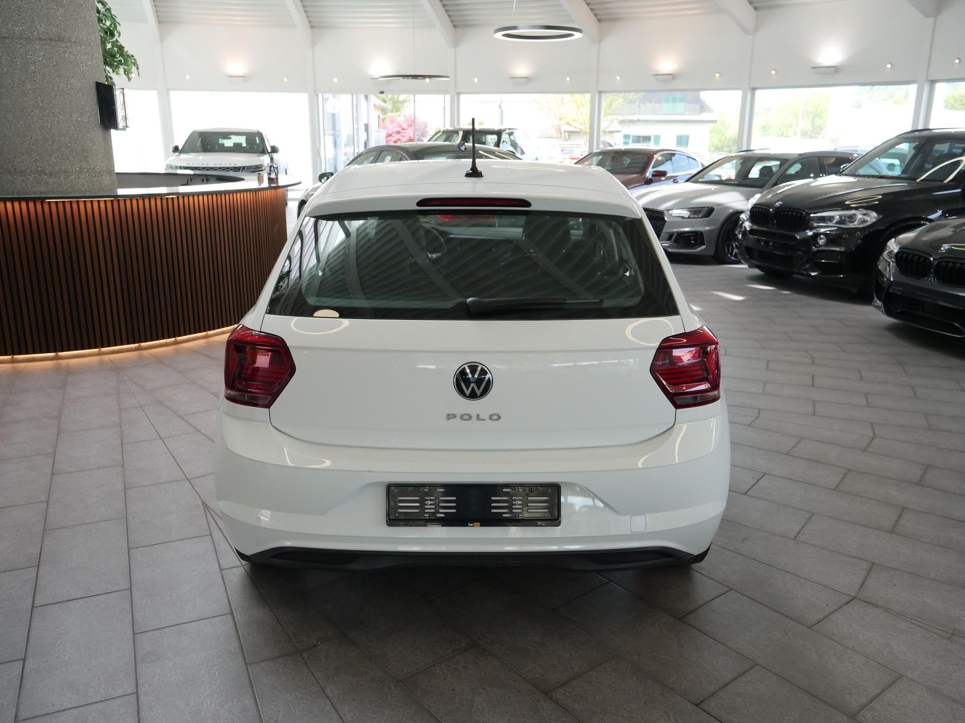 VW Polo 1.0 BMT Trendline-image-5