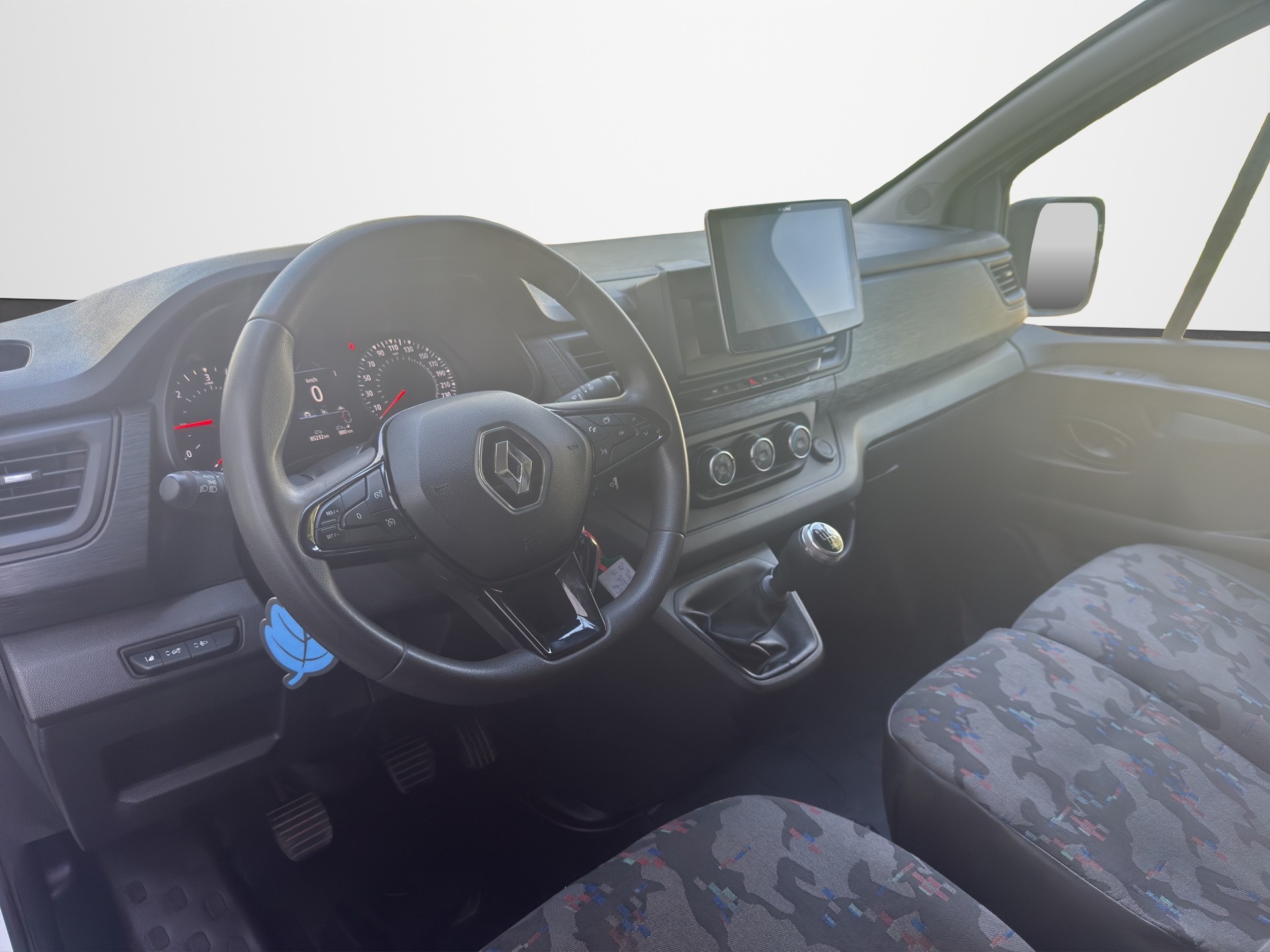 RENAULT Trafic 2.0 Blue dCi 150 Advance L2H2 EN-image-8