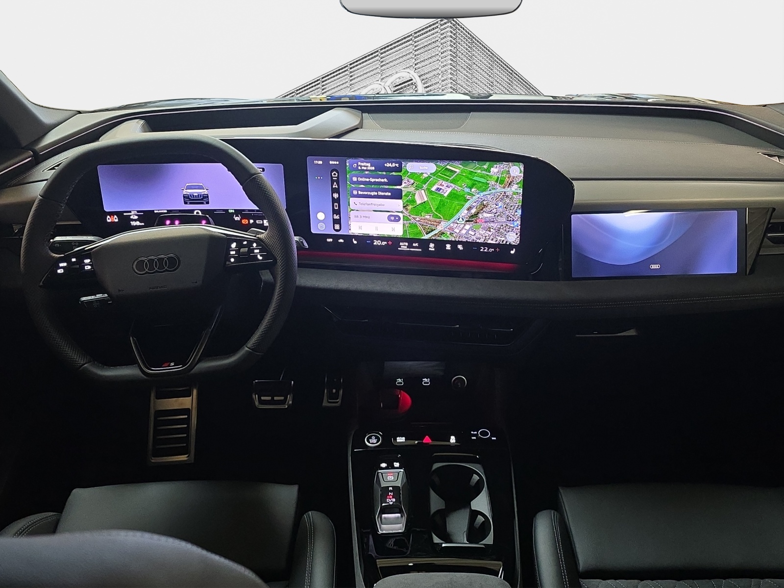 AUDI Q6 e-tron quattro-image-11