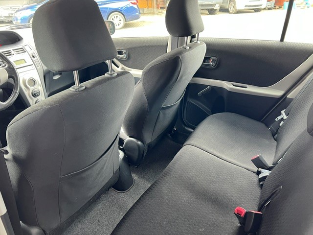TOYOTA Yaris 1.8 TS-image-11