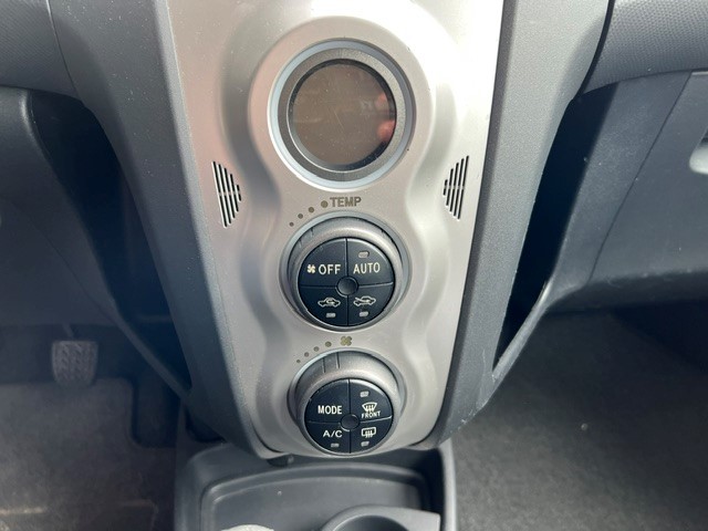 TOYOTA Yaris 1.8 TS-image-10