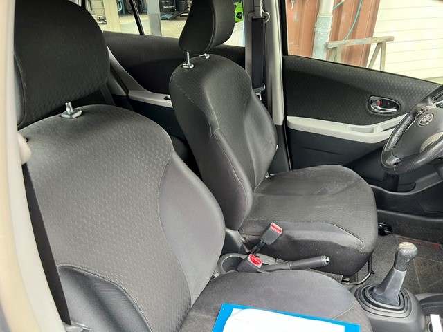 TOYOTA Yaris 1.8 TS-image-14