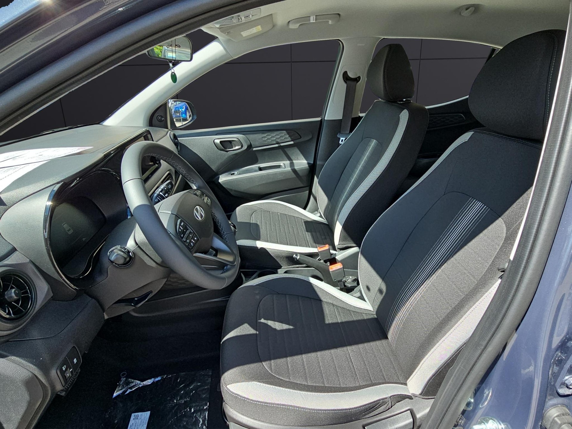HYUNDAI i10 1.0 Origo-image-9
