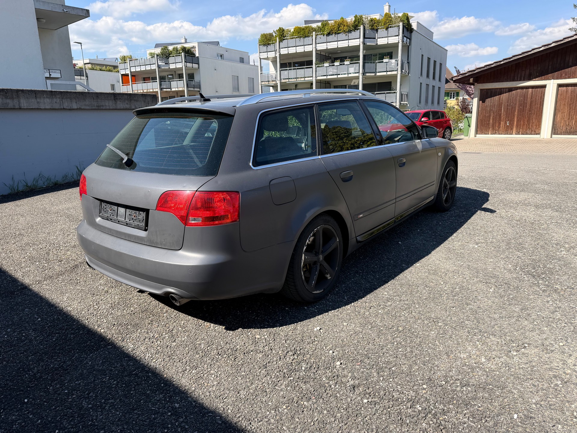 AUDI A4 Avant 2.0 Turbo FSI-showroom-element-2