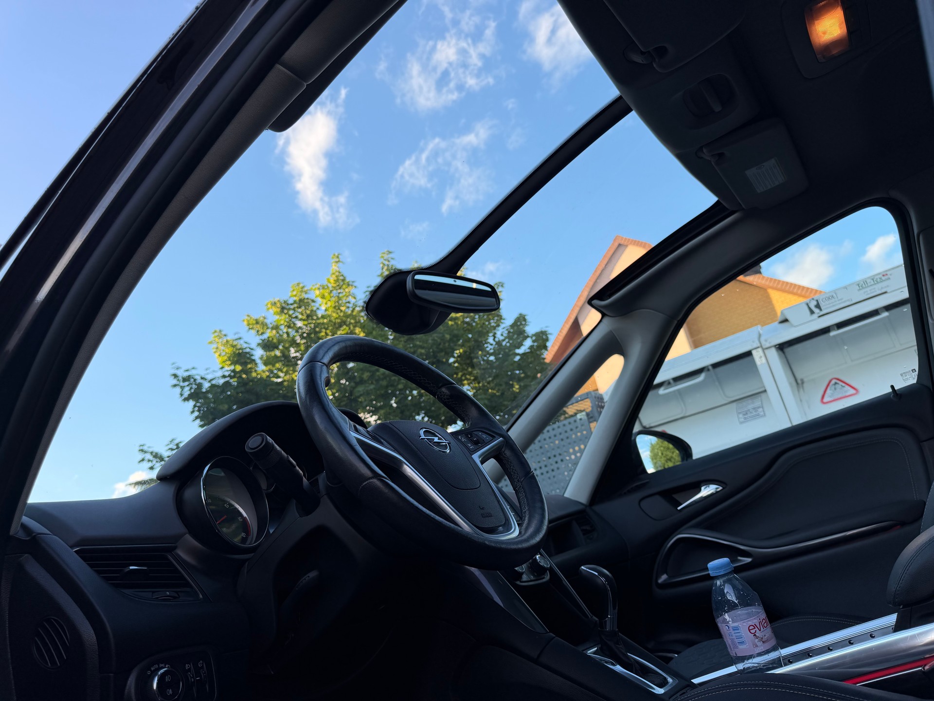 OPEL Zafira Tourer 2.0 CDTi Enjoy Automatic-image-13