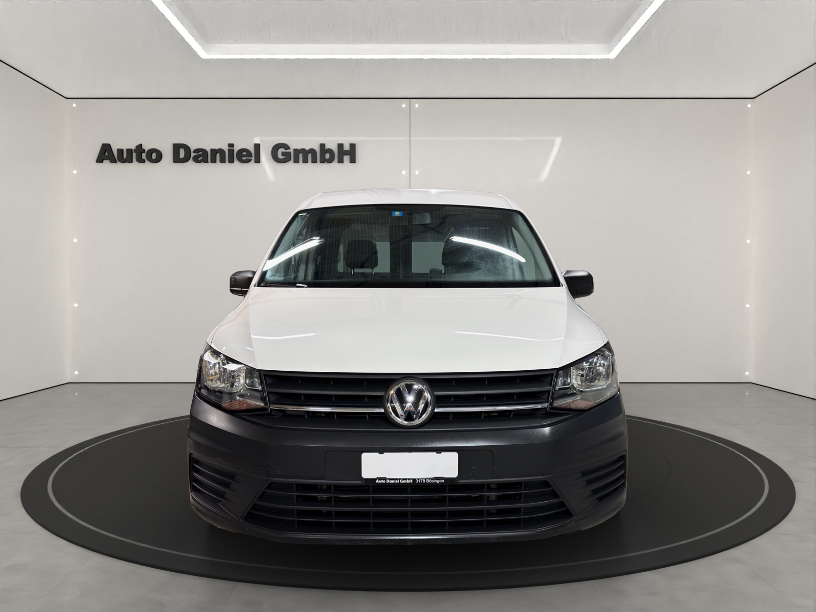 VW Caddy Maxi 1.4TSI BMT DSG ( Mit Regale )-showroom-element-2