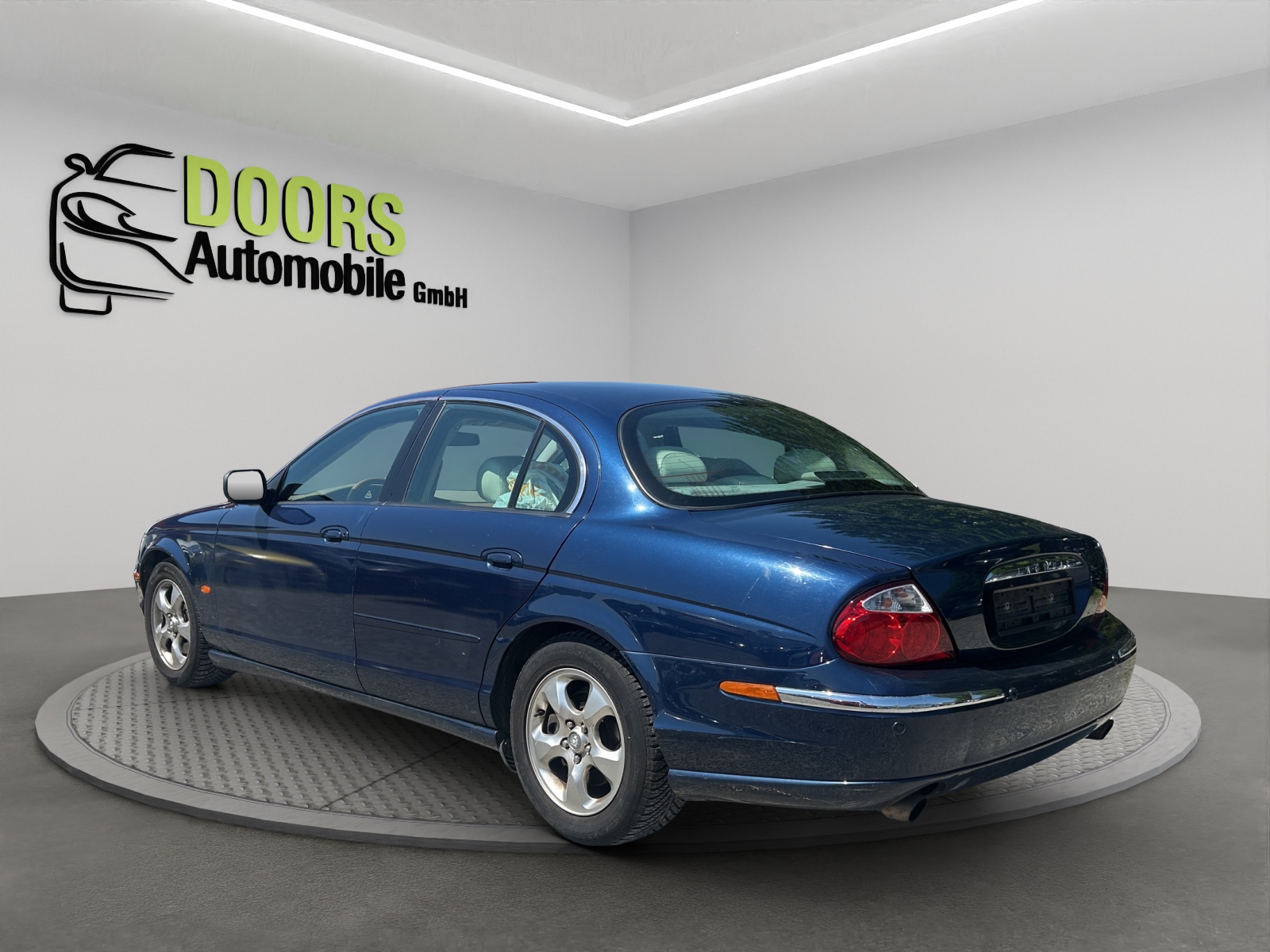 JAGUAR S-Type 3.0 V6 Executive-image-4