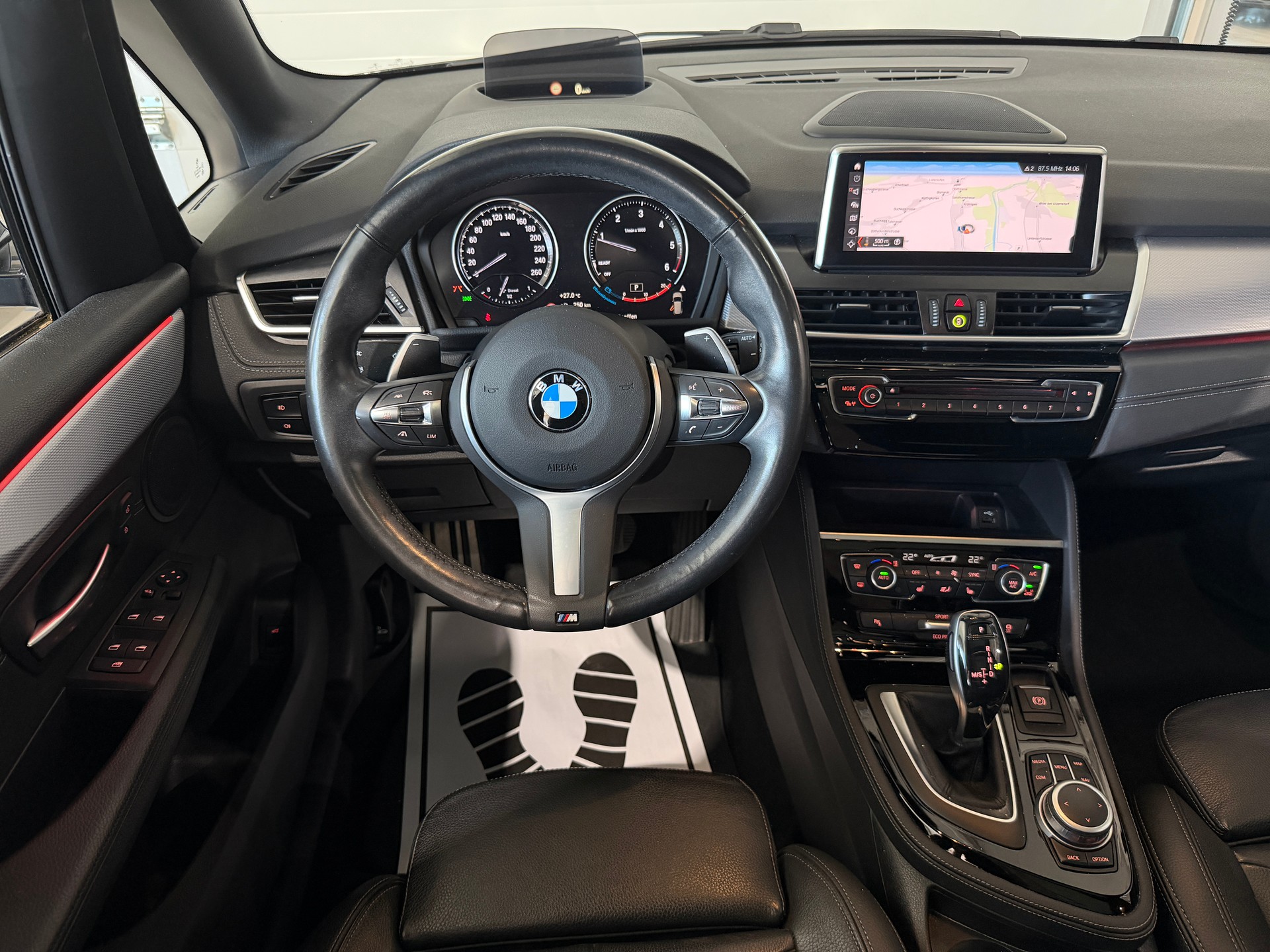 BMW 218d xDrive Active Tourer Steptronic M Sport (CH) AHK 1.6T - Vollaustattung-image-7